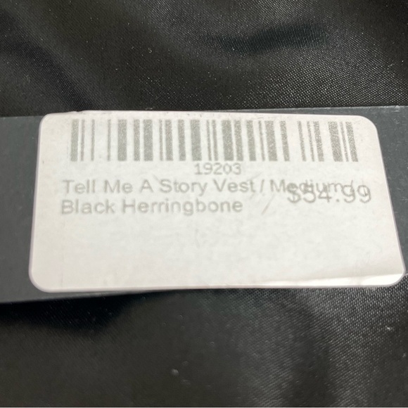NWT Honey Punch “Tell Me a Story” Vest Black Herringbone Size Medium - Picture 12 of 13